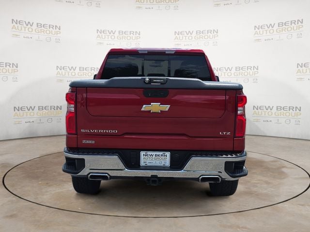 2023 Chevrolet Silverado 1500 — interior view