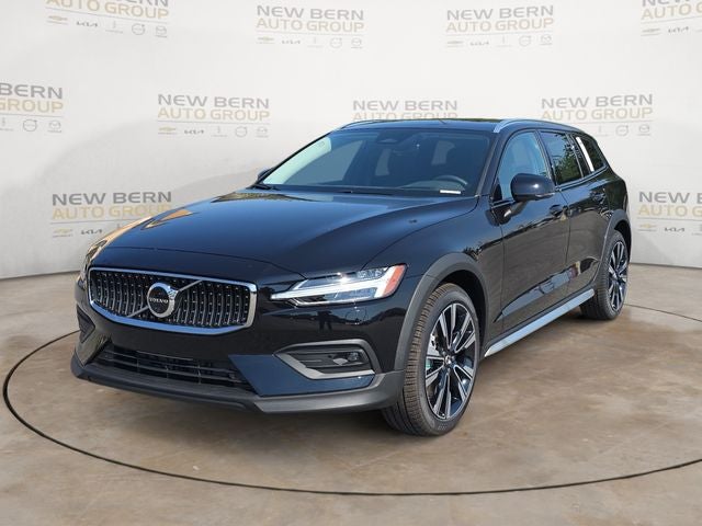 2026 Volvo V60 Cross Country